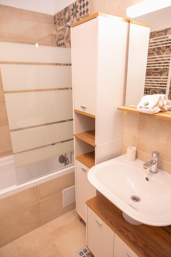 Bg Luximmo Apartments Клуж-Напока Екстериор снимка