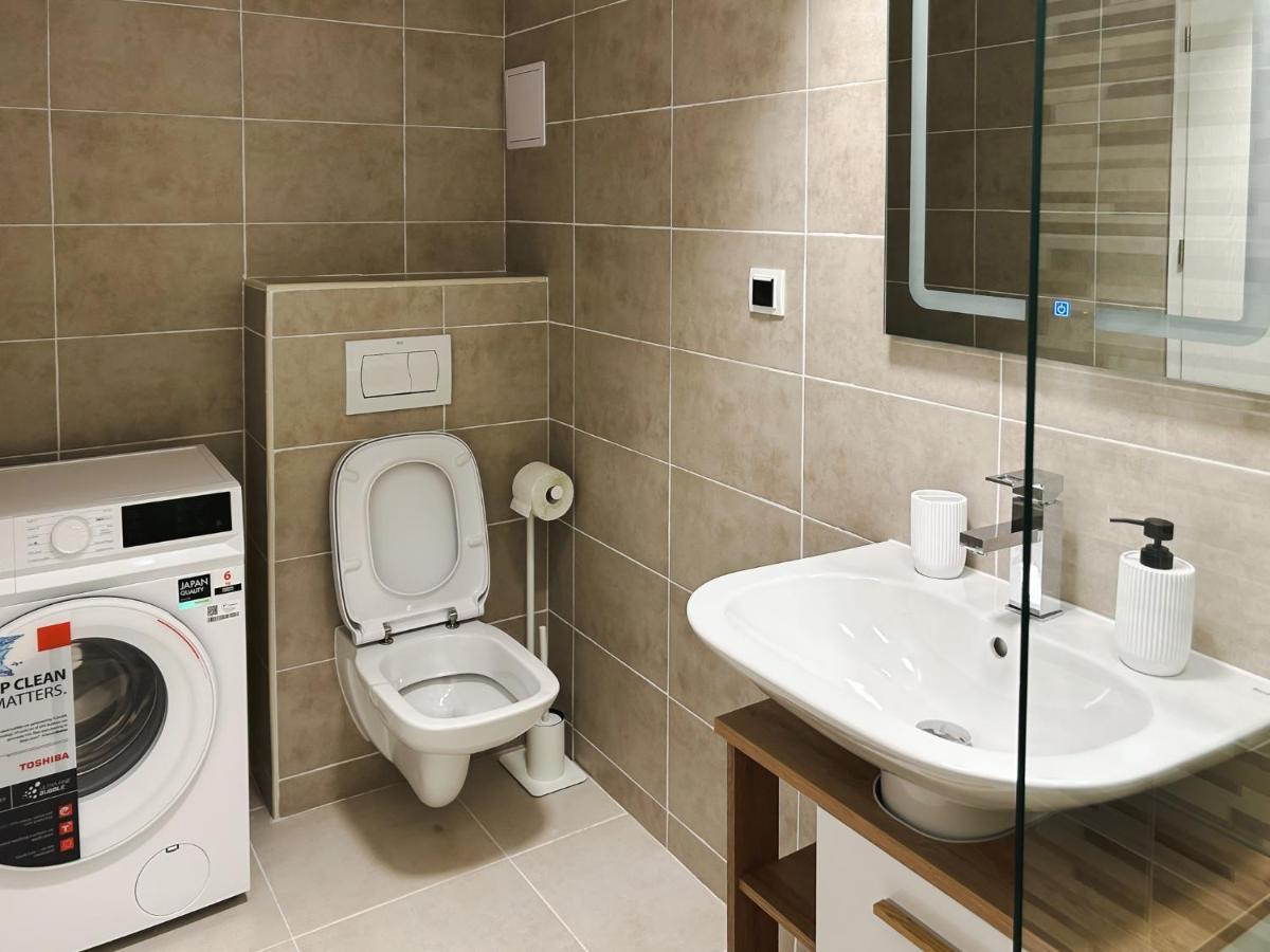Bg Luximmo Apartments Клуж-Напока Екстериор снимка
